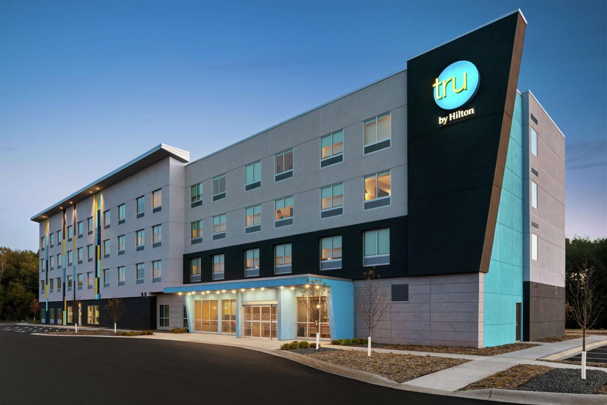 Tru By Hilton Duluth Mall Area Exterior photo
